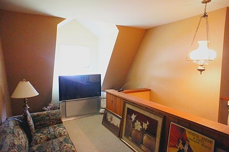 Enlarge photo 74