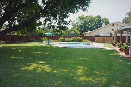 Enlarge photo 78