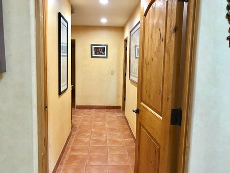 Enlarge photo 38