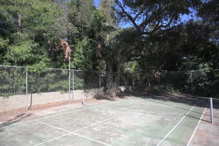 Enlarge photo 25