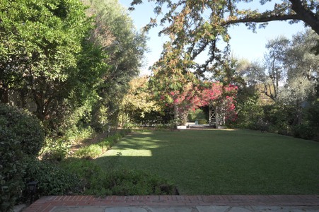 Enlarge photo 16