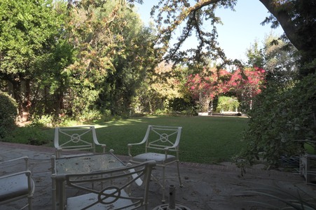 Enlarge photo 18