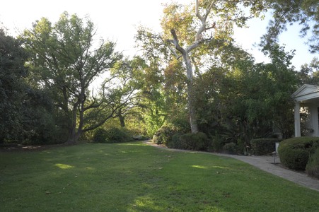 Enlarge photo 18