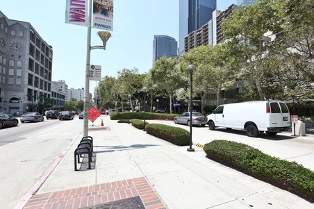 Enlarge photo 29