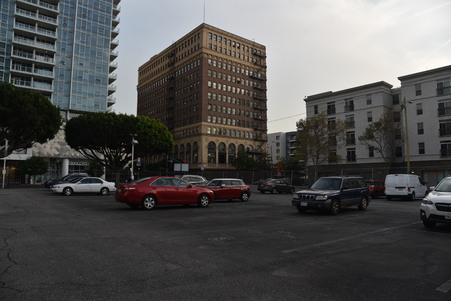 Enlarge photo 4
