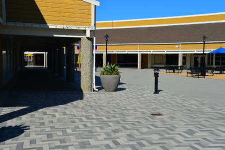 Enlarge photo 24