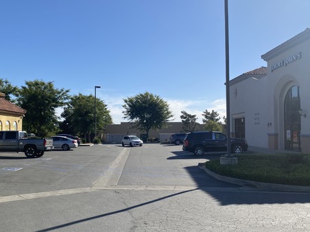 Enlarge photo 18