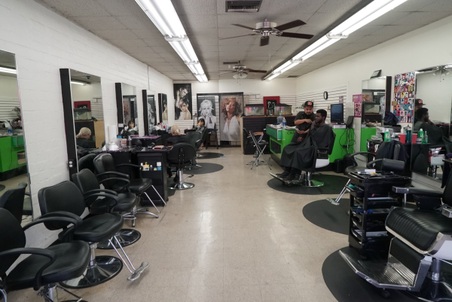 Monar Salon