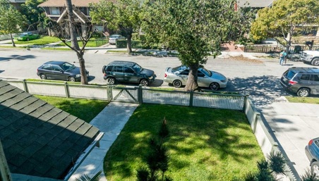Enlarge photo 37