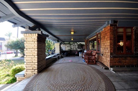 Enlarge photo 9