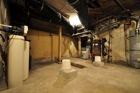 Enlarge photo 55