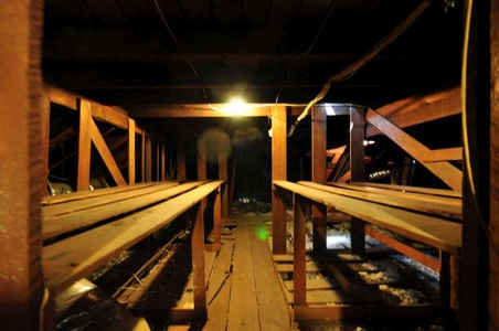 Enlarge photo 114