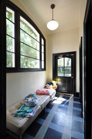 Enlarge photo 137