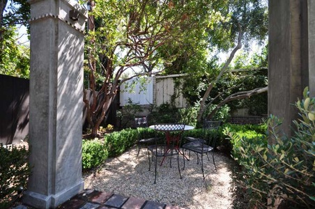 Enlarge photo 145