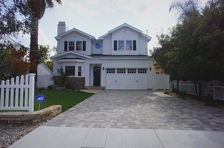Enlarge photo 3