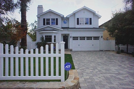 Enlarge photo 4
