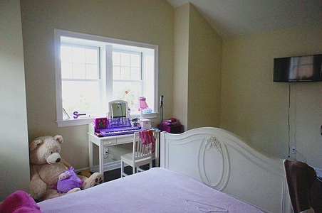 Enlarge photo 98