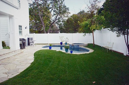Enlarge photo 117