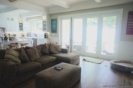 Enlarge photo 37