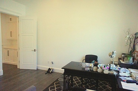 Enlarge photo 75