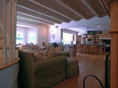 Enlarge photo 16