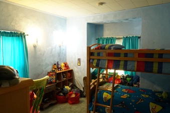 Enlarge photo 40