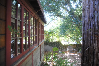 Enlarge photo 33
