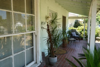 Enlarge photo 19