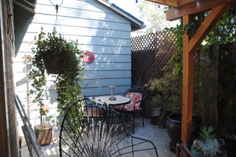 Enlarge photo 110