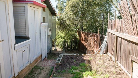 Enlarge photo 21