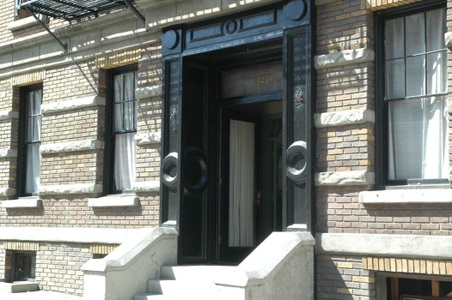 Enlarge photo 4