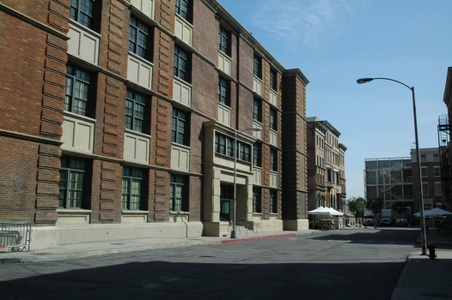 Enlarge photo 79