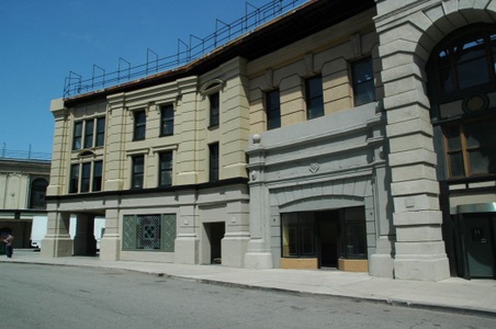 Enlarge photo 12