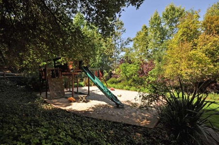 Enlarge photo 30