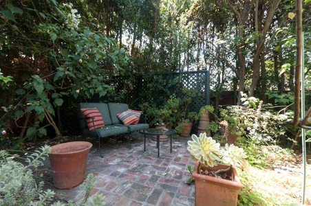 Enlarge photo 12