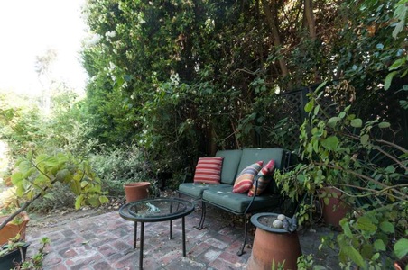 Enlarge photo 13