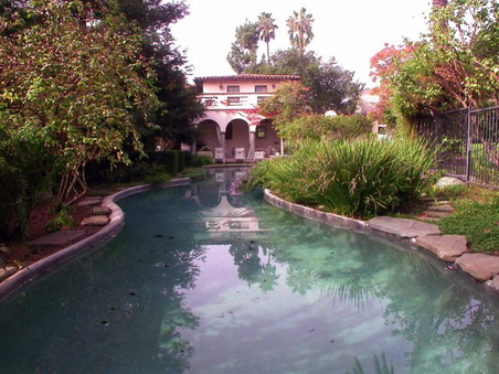 Enlarge photo 11