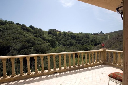 Enlarge photo 30