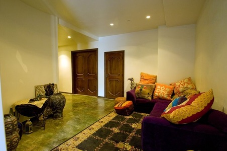 Enlarge photo 34