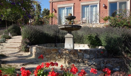 Enlarge photo 68