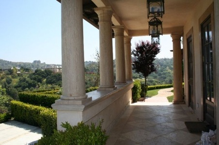Enlarge photo 14
