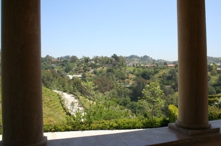 Enlarge photo 93