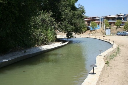 Enlarge photo 97