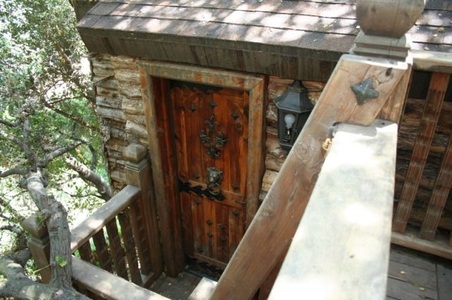 Enlarge photo 113