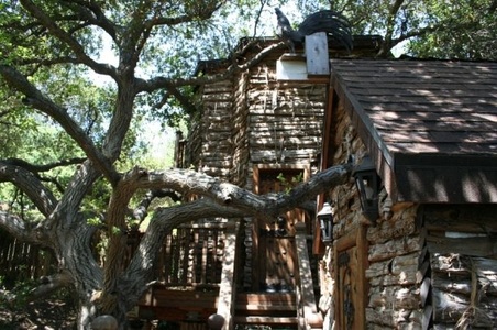 Enlarge photo 117