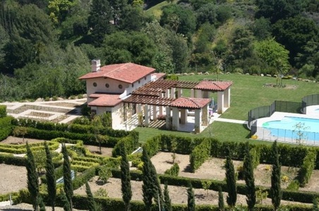 Enlarge photo 133