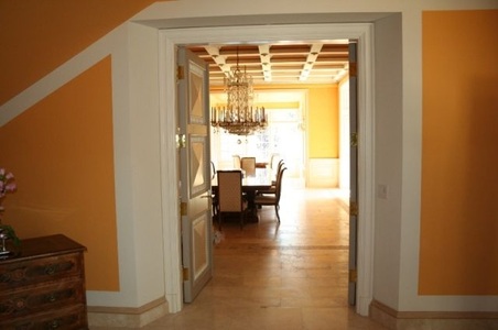 Enlarge photo 166