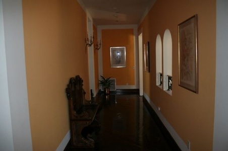 Enlarge photo 180