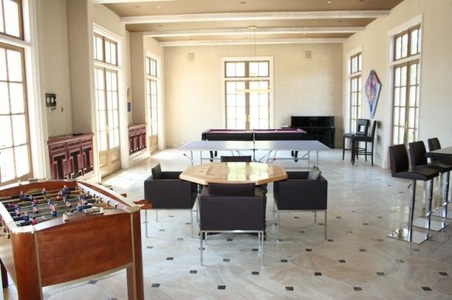 Enlarge photo 199