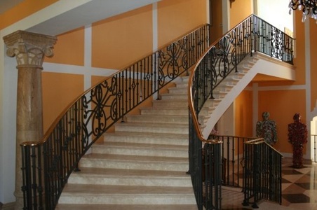 Enlarge photo 212